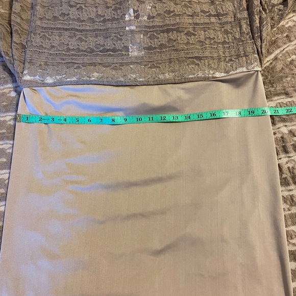 Boho Maxi Dress Off Shoulder Ruffle Lace Train Fairy Cottagecore Photoshoot - Picture 15 of 16